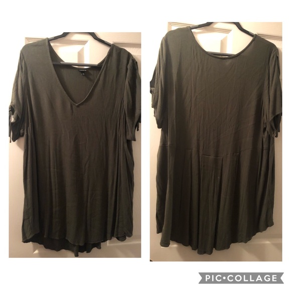 Torrid top - Picture 1 of 1